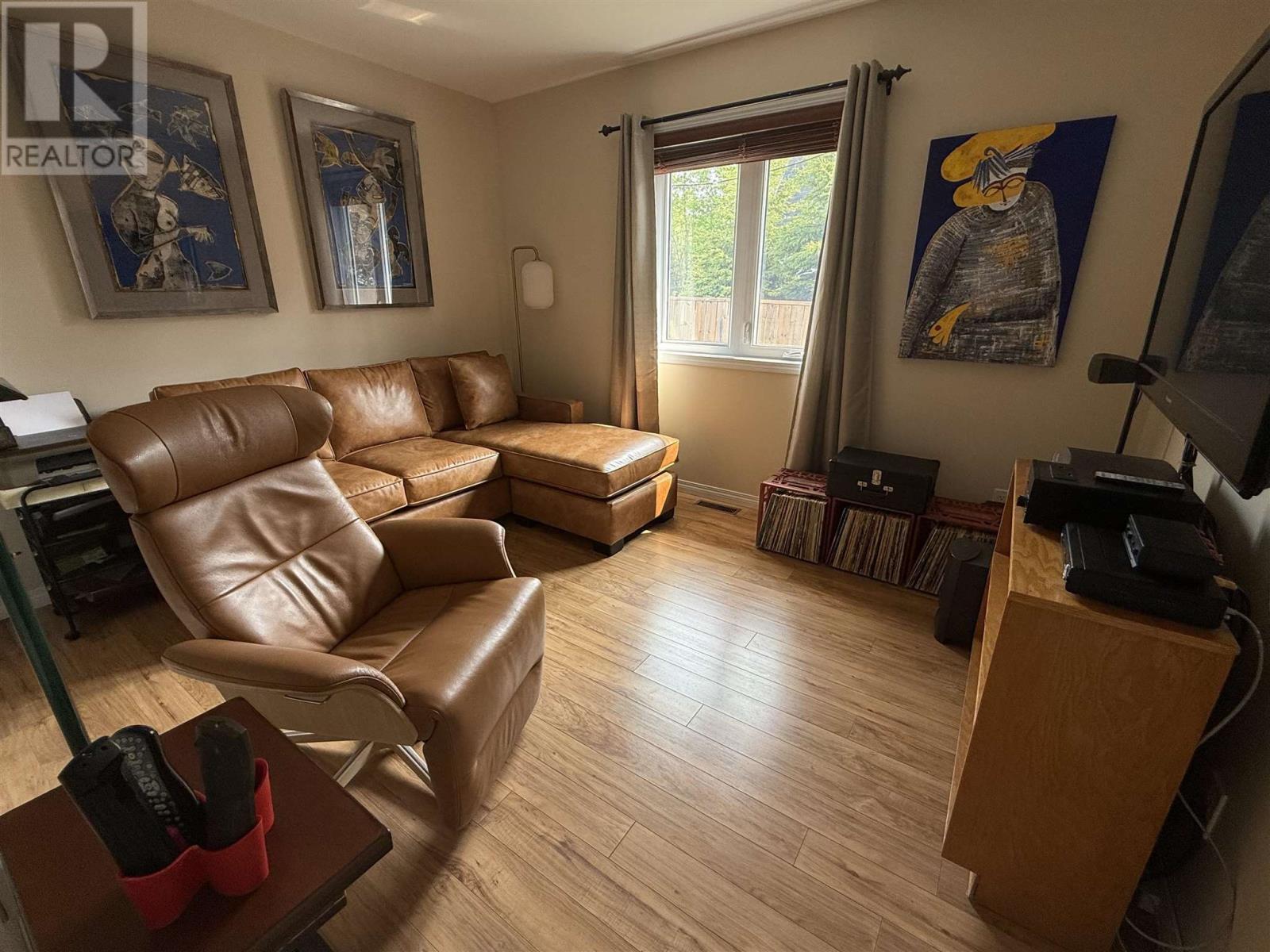 1329 Silver Beach Dr, Thunder Bay, Ontario  P7A 0Y8 - Photo 18 - TB251576