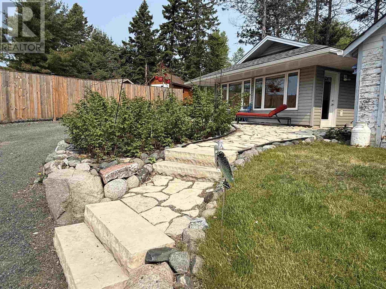 1329 Silver Beach Dr, Thunder Bay, Ontario  P7A 0Y8 - Photo 28 - TB251576