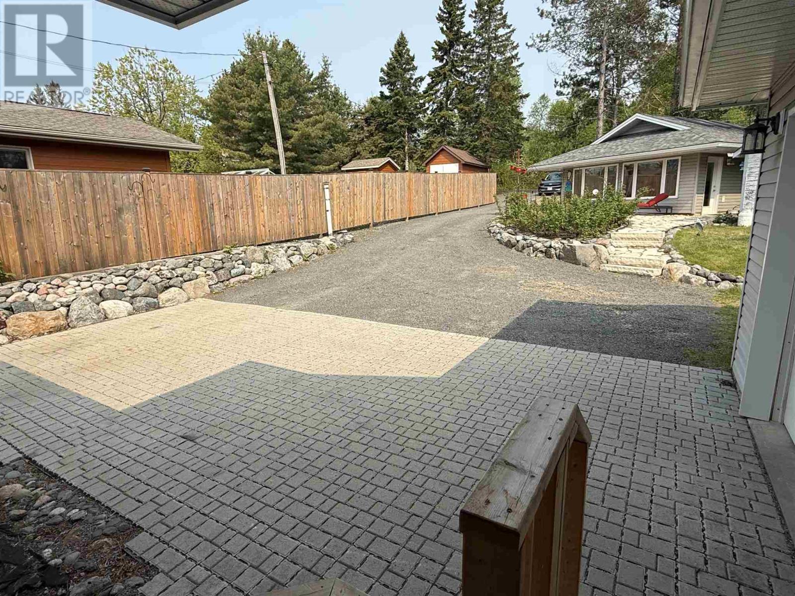 1329 Silver Beach Dr, Thunder Bay, Ontario  P7A 0Y8 - Photo 37 - TB251576
