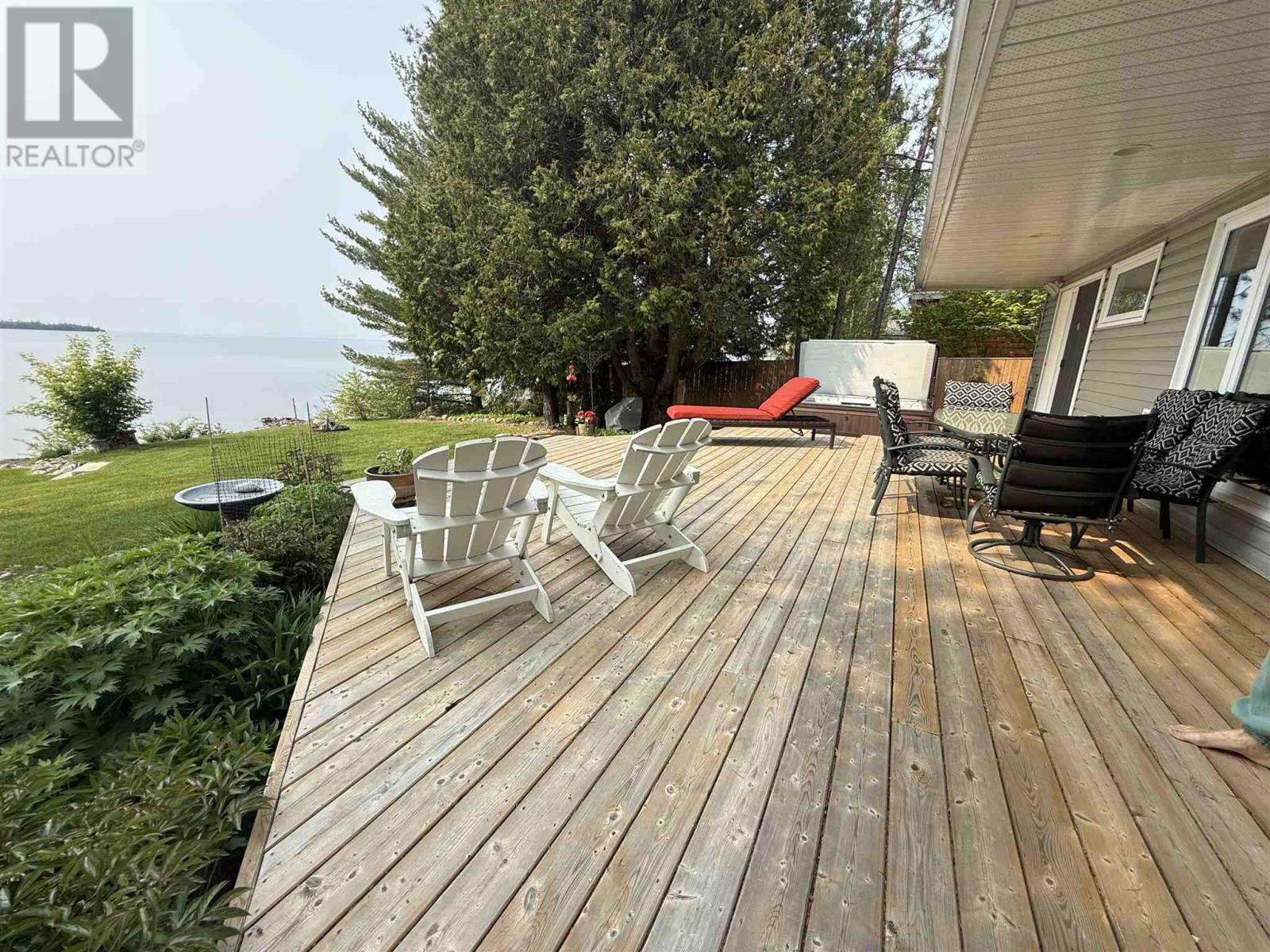 1329 Silver Beach Dr, Thunder Bay, Ontario  P7A 0Y8 - Photo 6 - TB251576