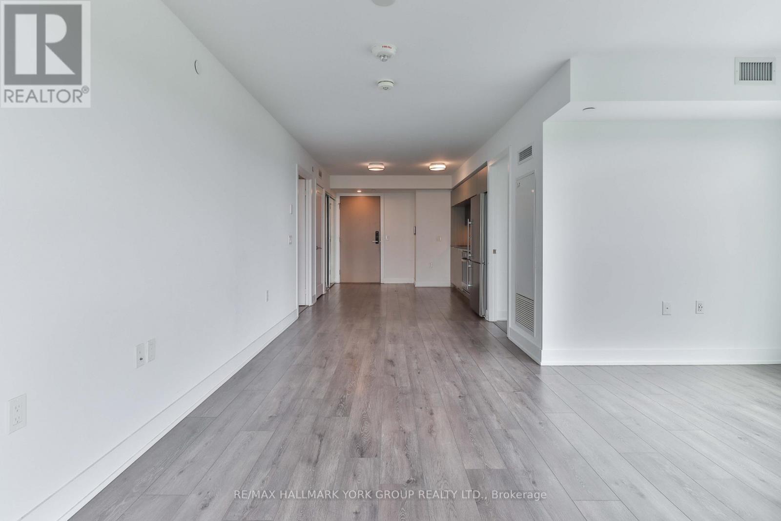 2017 - 585 Bloor Street E, Toronto, Ontario  M6G 1K5 - Photo 11 - C12206460