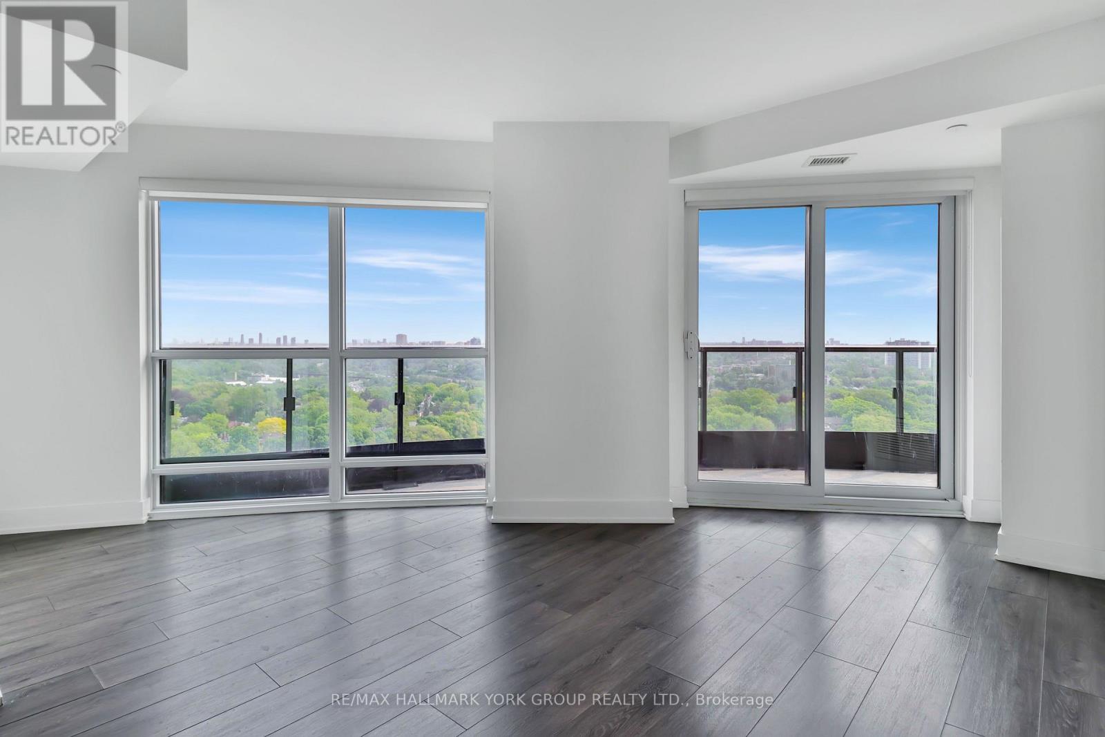 2017 - 585 Bloor Street E, Toronto, Ontario  M6G 1K5 - Photo 13 - C12206460