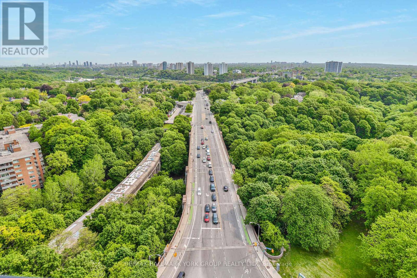 2017 - 585 Bloor Street E, Toronto, Ontario  M6G 1K5 - Photo 25 - C12206460