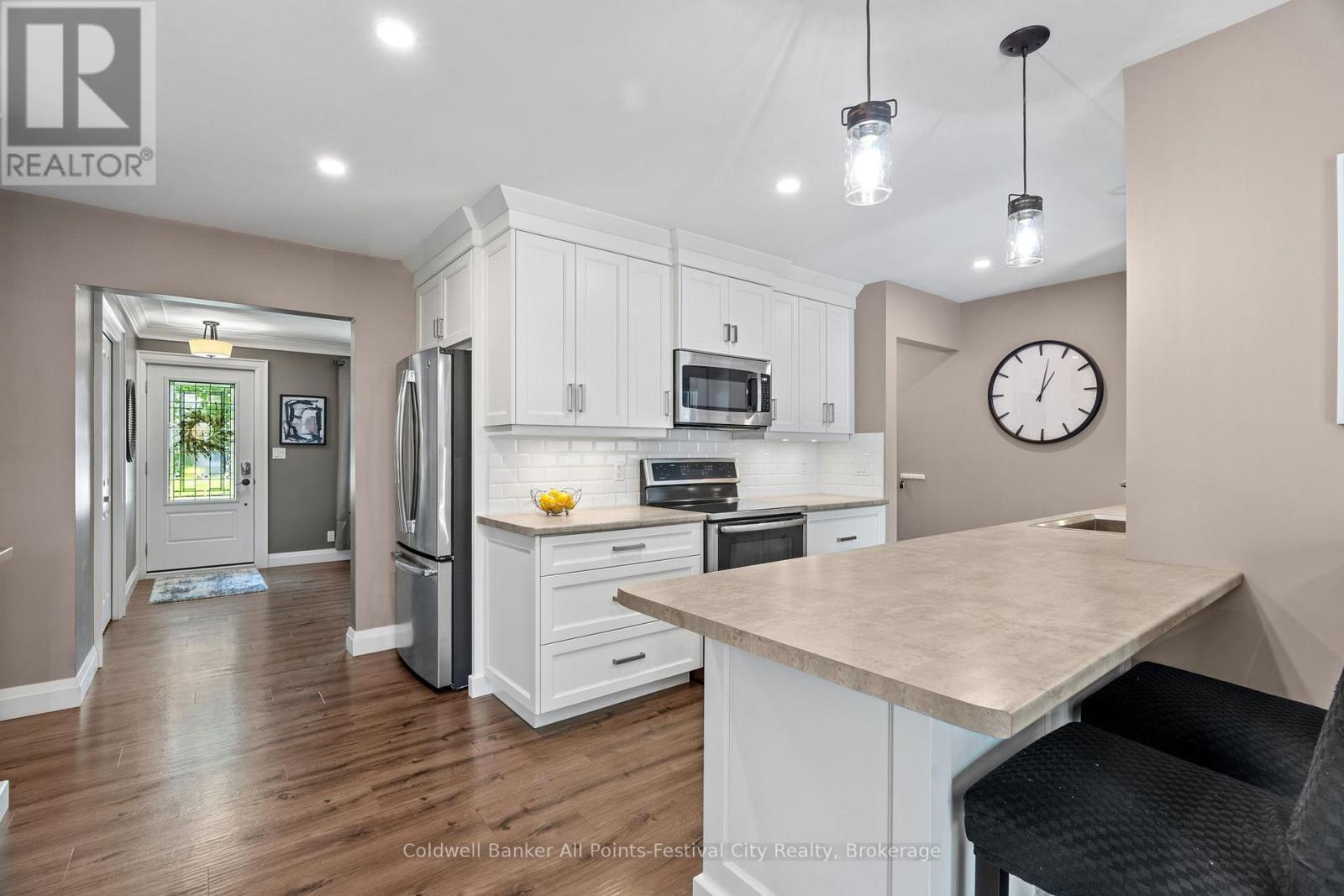 461 Maple Avenue N, North Perth, Ontario  N4W 3G4 - Photo 10 - X12206611