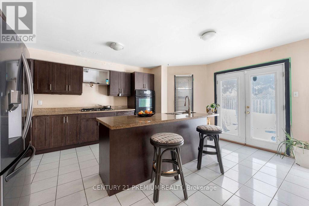 60 Furrow Drive, Whitby, Ontario  L1R 1Y7 - Photo 16 - E12206404