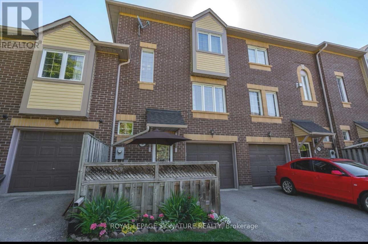 24 - 1735 WALNUT LANE, Pickering, Ontario