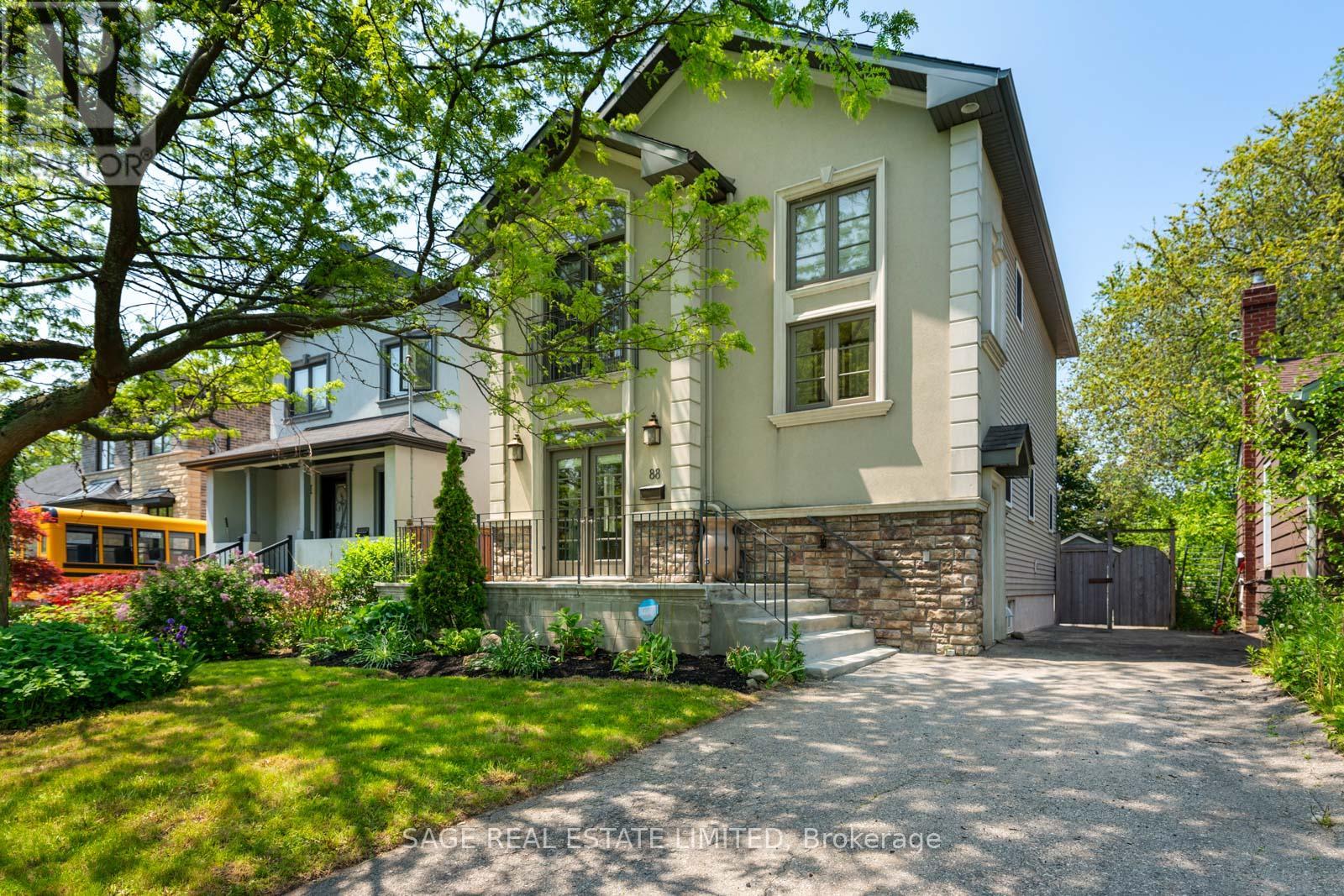 88 Gradwell Drive, Toronto, Ontario  M1M 2N2 - Photo 1 - E12206508