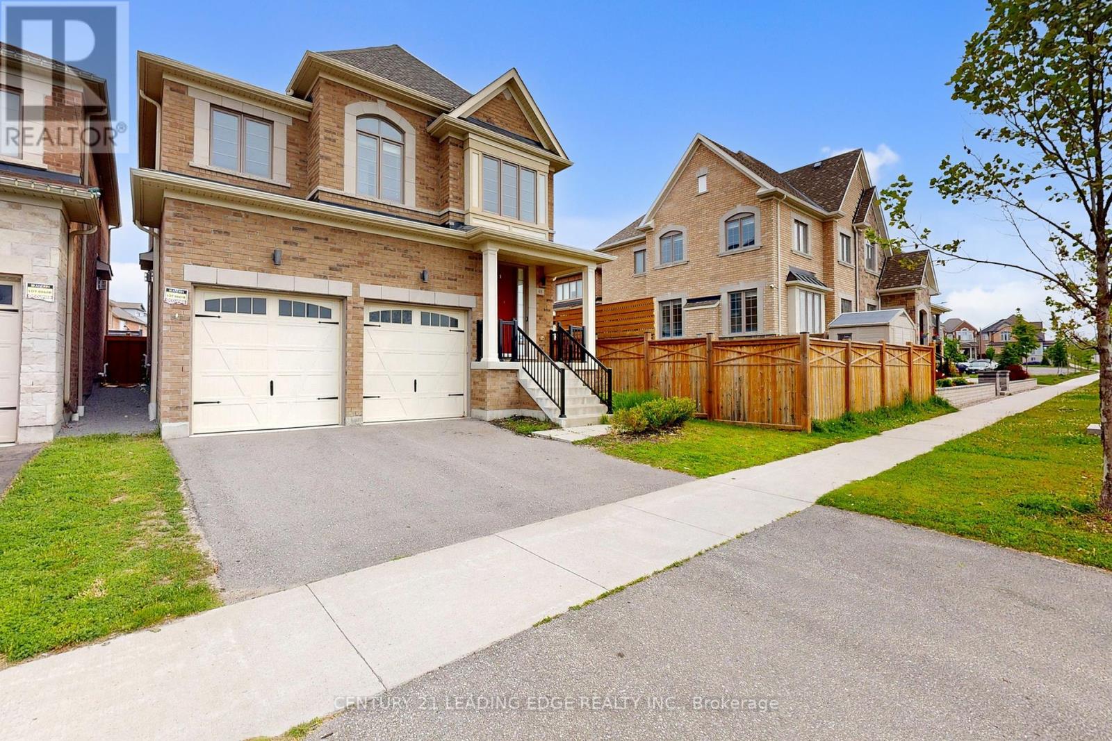 48 Micklefield Avenue, Whitby, Ontario  L1P 0C4 - Photo 2 - E12206512