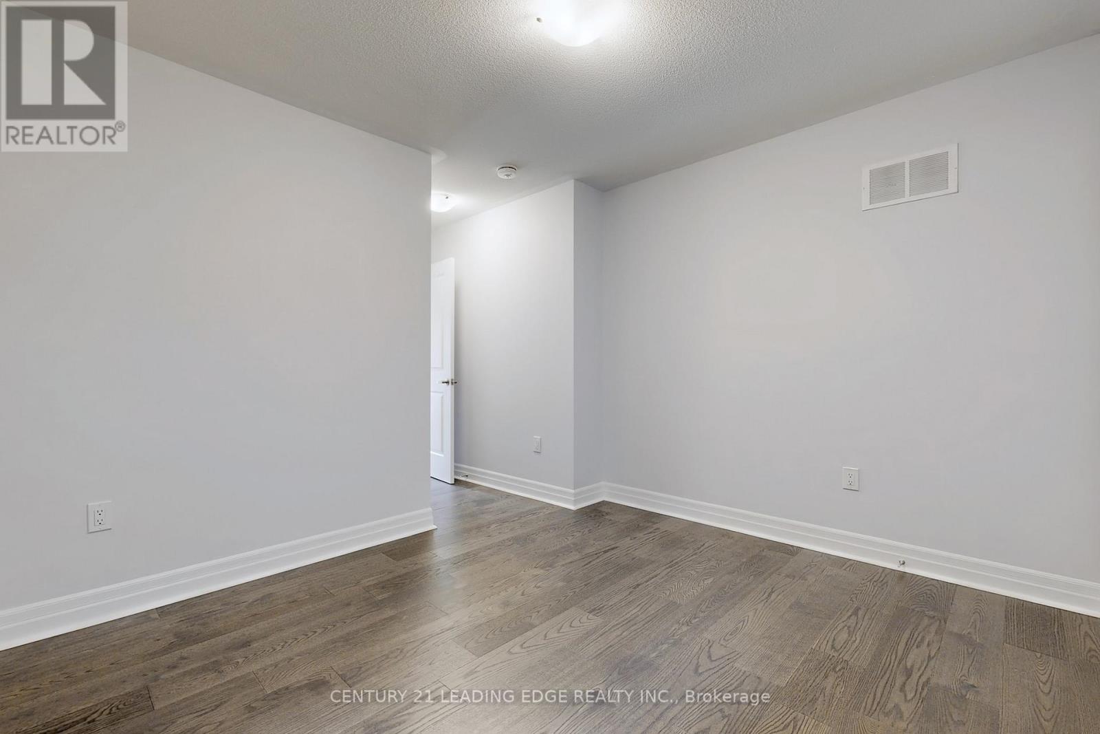 48 Micklefield Avenue, Whitby, Ontario  L1P 0C4 - Photo 32 - E12206512