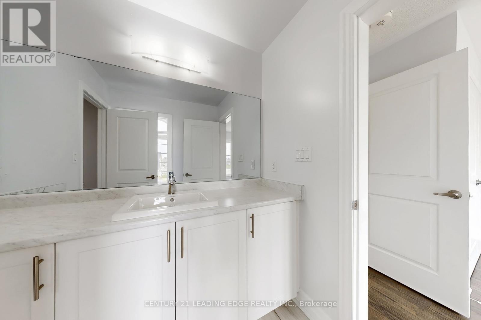 48 Micklefield Avenue, Whitby, Ontario  L1P 0C4 - Photo 43 - E12206512