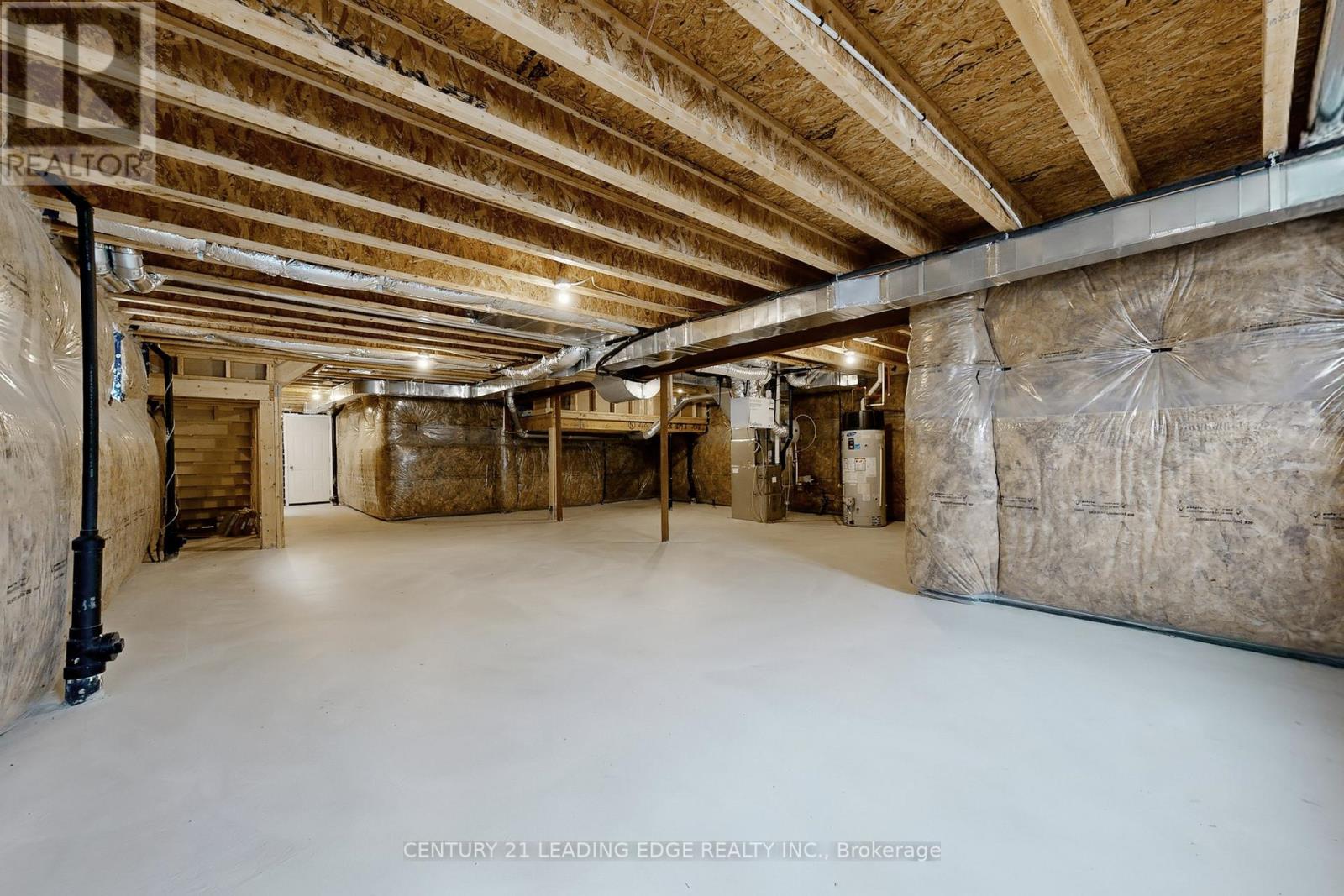 48 Micklefield Avenue, Whitby, Ontario  L1P 0C4 - Photo 47 - E12206512