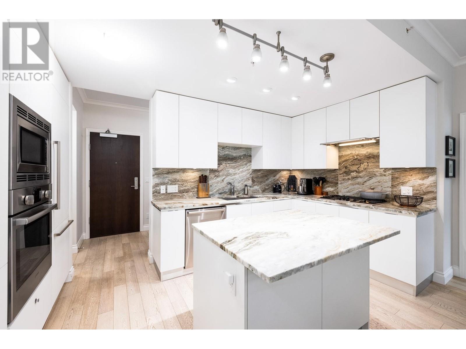 207 175 Victory Ship Way, North Vancouver, British Columbia  V7L 0G1 - Photo 11 - R2974640