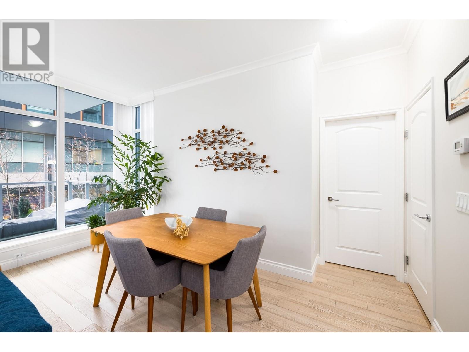 207 175 Victory Ship Way, North Vancouver, British Columbia  V7L 0G1 - Photo 10 - R2974640