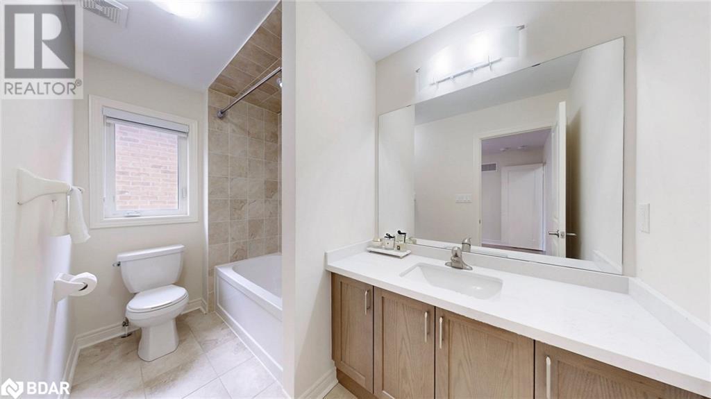 219 Inverness Way, Bradford West Gwillimbury, Ontario  L3Z 0X5 - Photo 34 - 40739029