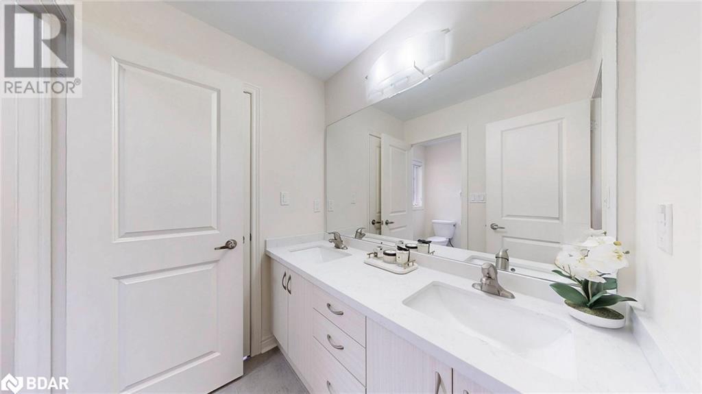 219 Inverness Way, Bradford West Gwillimbury, Ontario  L3Z 0X5 - Photo 40 - 40739029