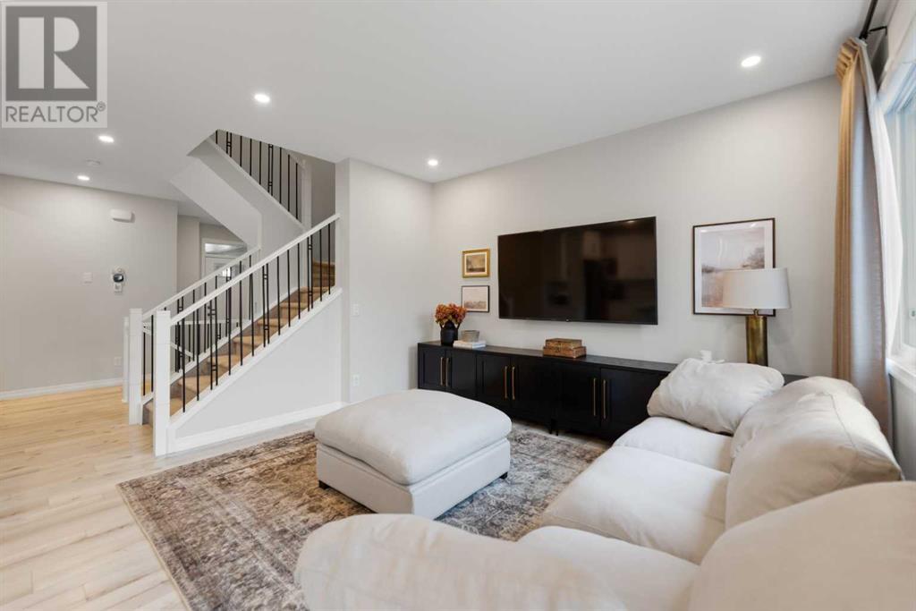 94 Seton Manor Se, Calgary, Alberta  T3M 2V1 - Photo 11 - A2210410