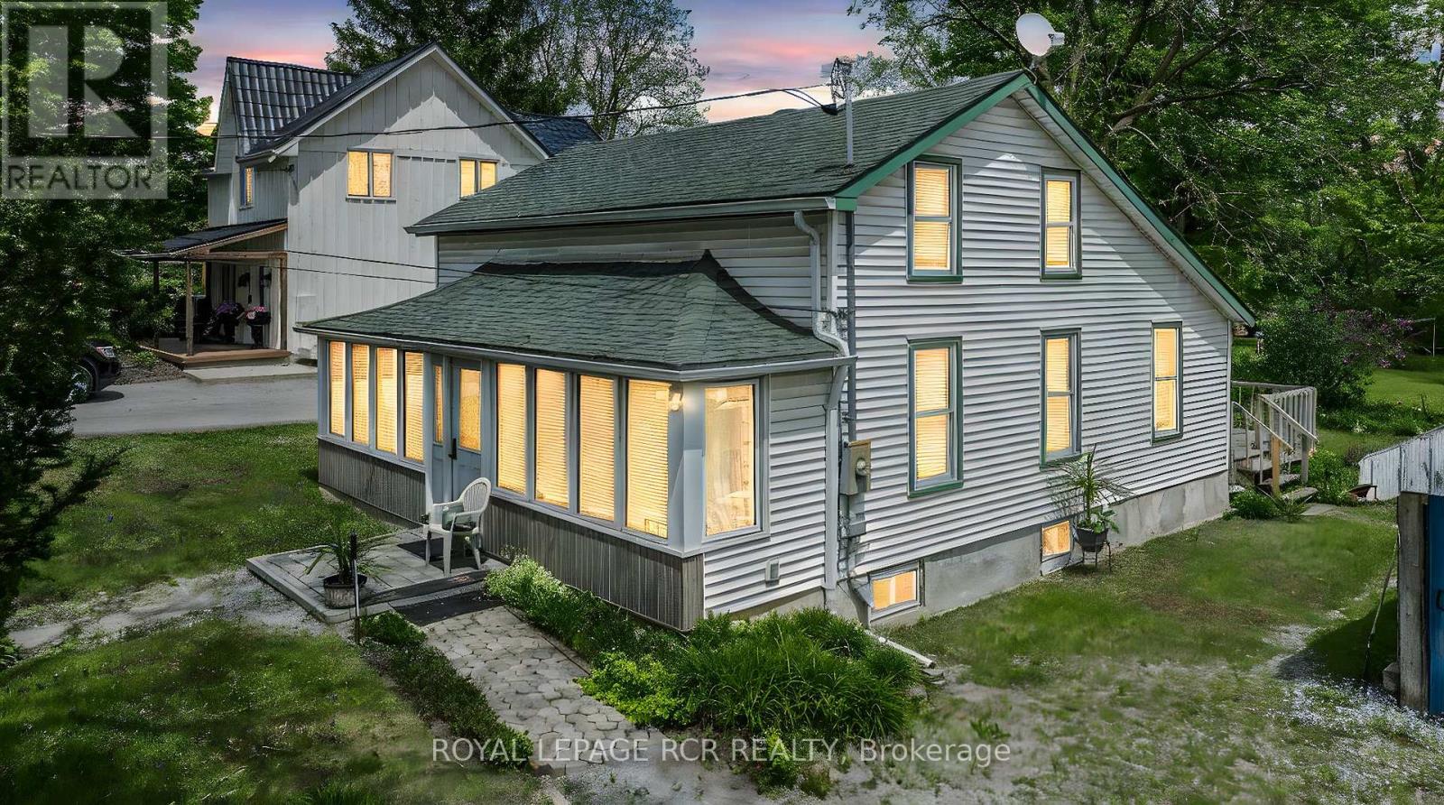 20377 Leslie Street, East Gwillimbury, Ontario  L0G 1R0 - Photo 16 - N12206500