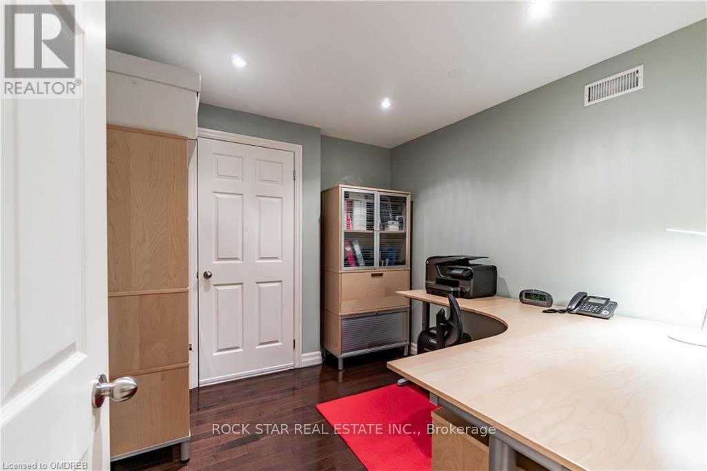 88 Treasure Road, Vaughan (Maple), Ontario  L6A 2Z9 - Photo 27 - N12206538