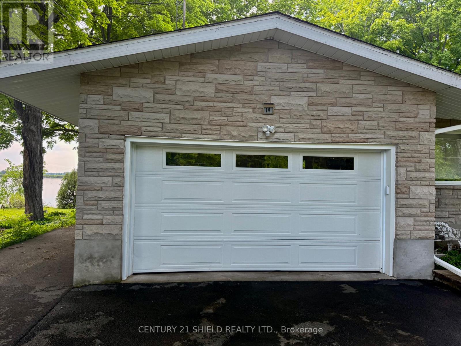 14 Robin Road, South Stormont, Ontario  K0C 1P0 - Photo 36 - X12206566