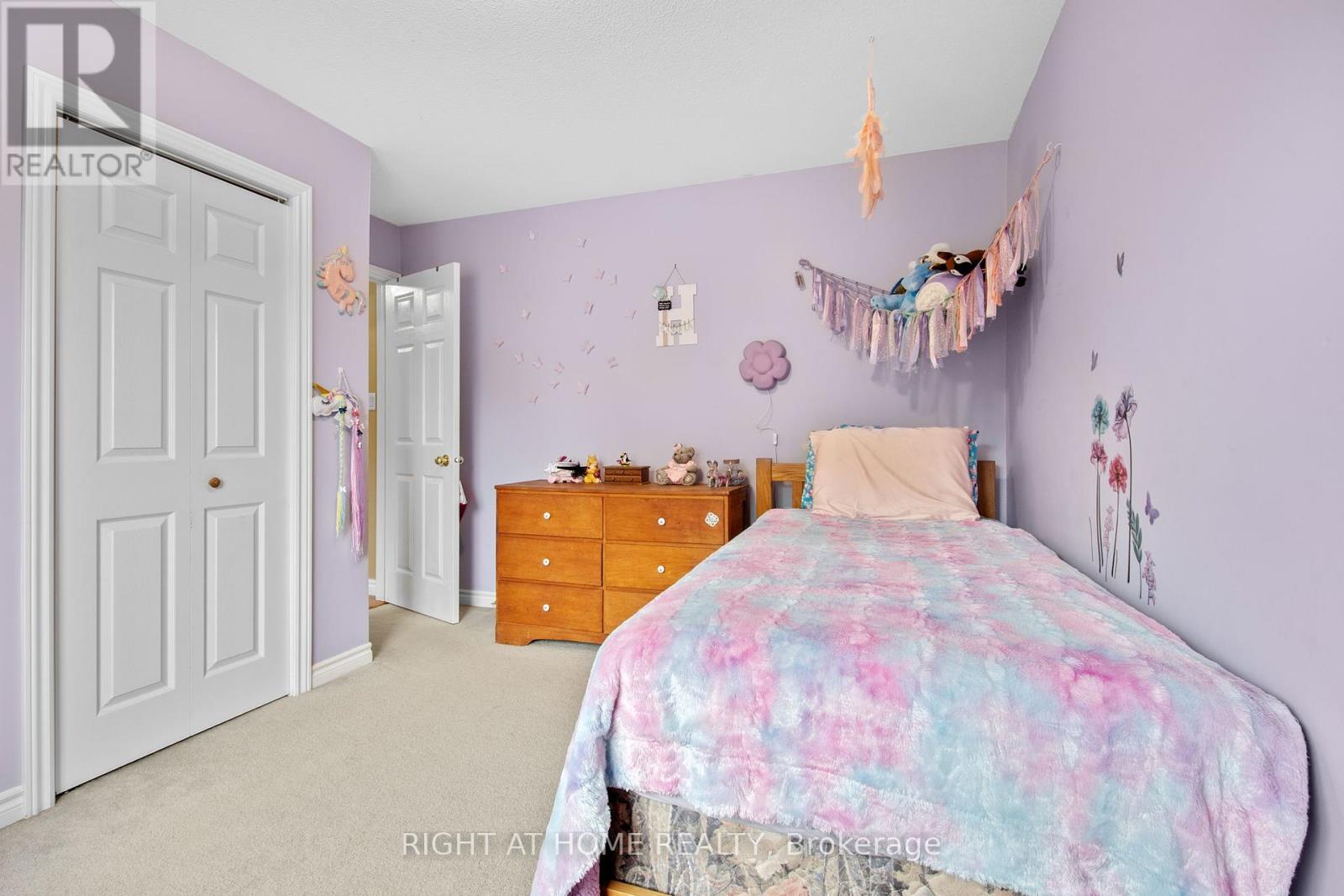 18 Edgewood Crescent, Clearview (New Lowell), Ontario  L0M 1N0 - Photo 16 - S12206391