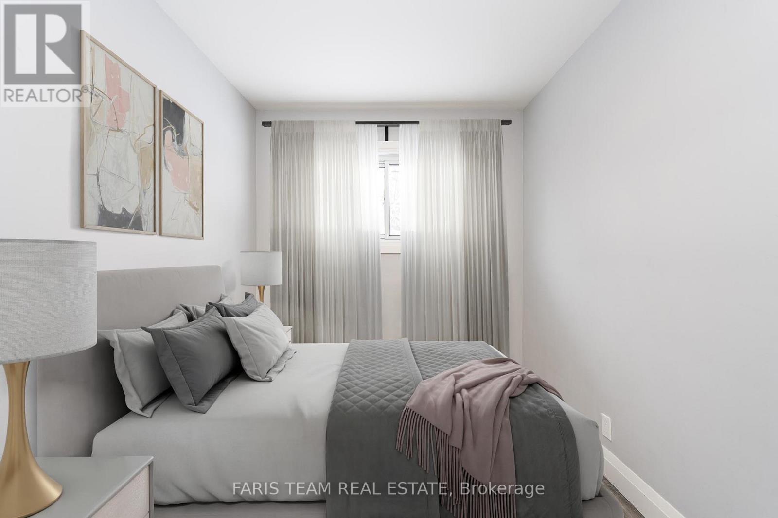 135 Gunn Street, Barrie, Ontario  L4M 2H6 - Photo 11 - S12206522