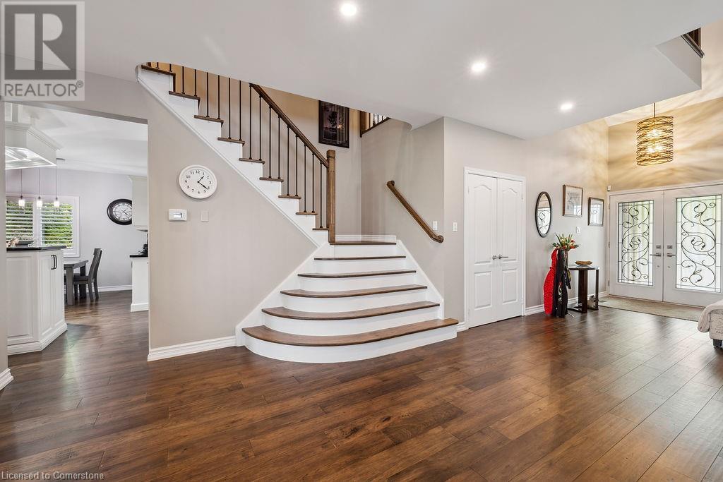 1091 Forestvale Drive, Burlington, Ontario  L7P 4W4 - Photo 18 - 40736482
