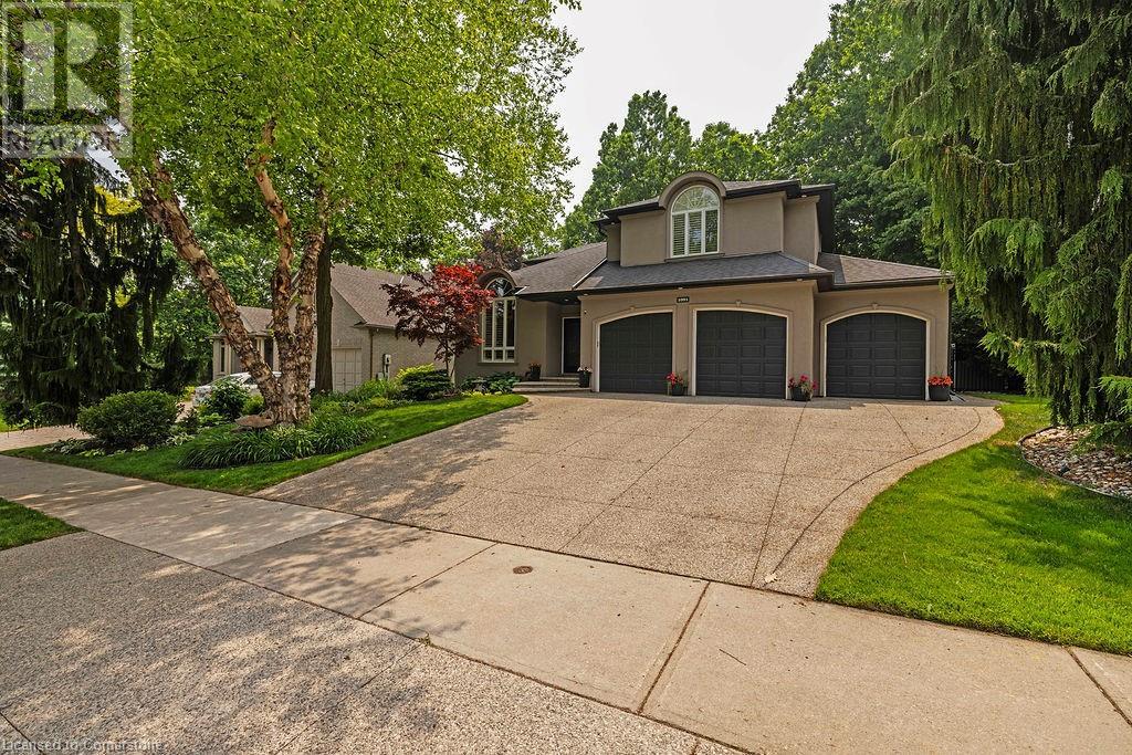 1091 Forestvale Drive, Burlington, Ontario  L7P 4W4 - Photo 2 - 40736482