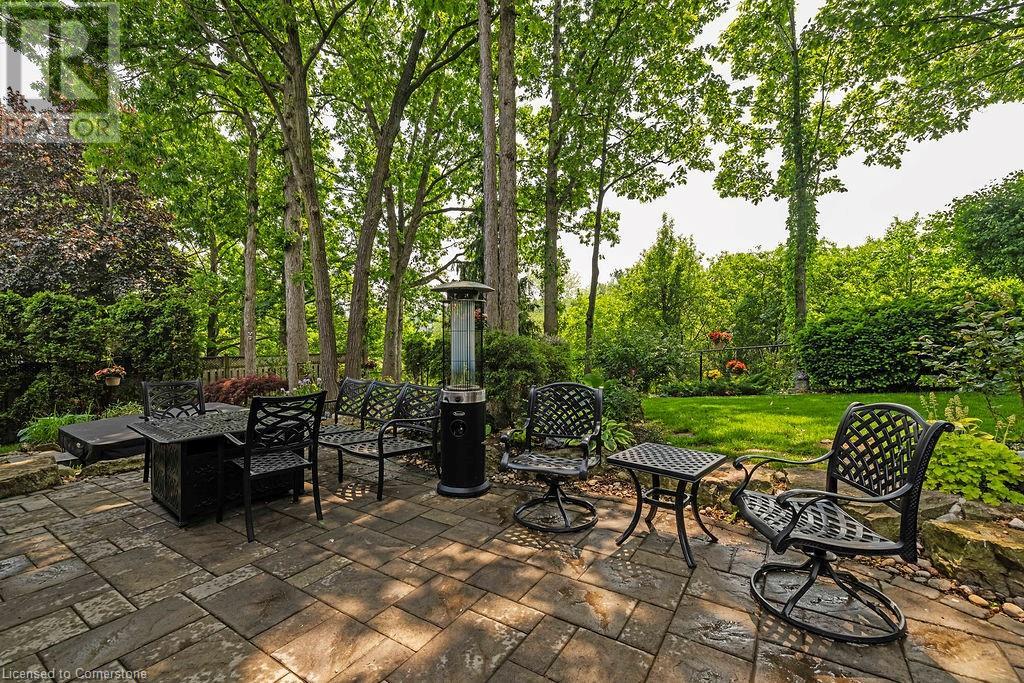 1091 Forestvale Drive, Burlington, Ontario  L7P 4W4 - Photo 6 - 40736482