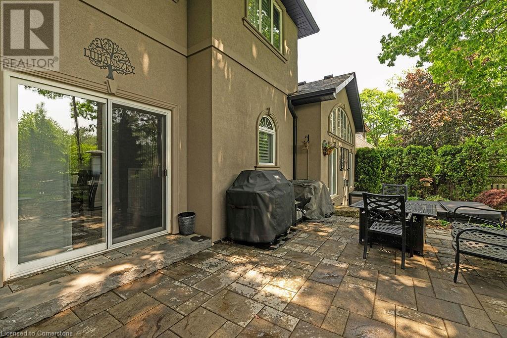 1091 Forestvale Drive, Burlington, Ontario  L7P 4W4 - Photo 7 - 40736482