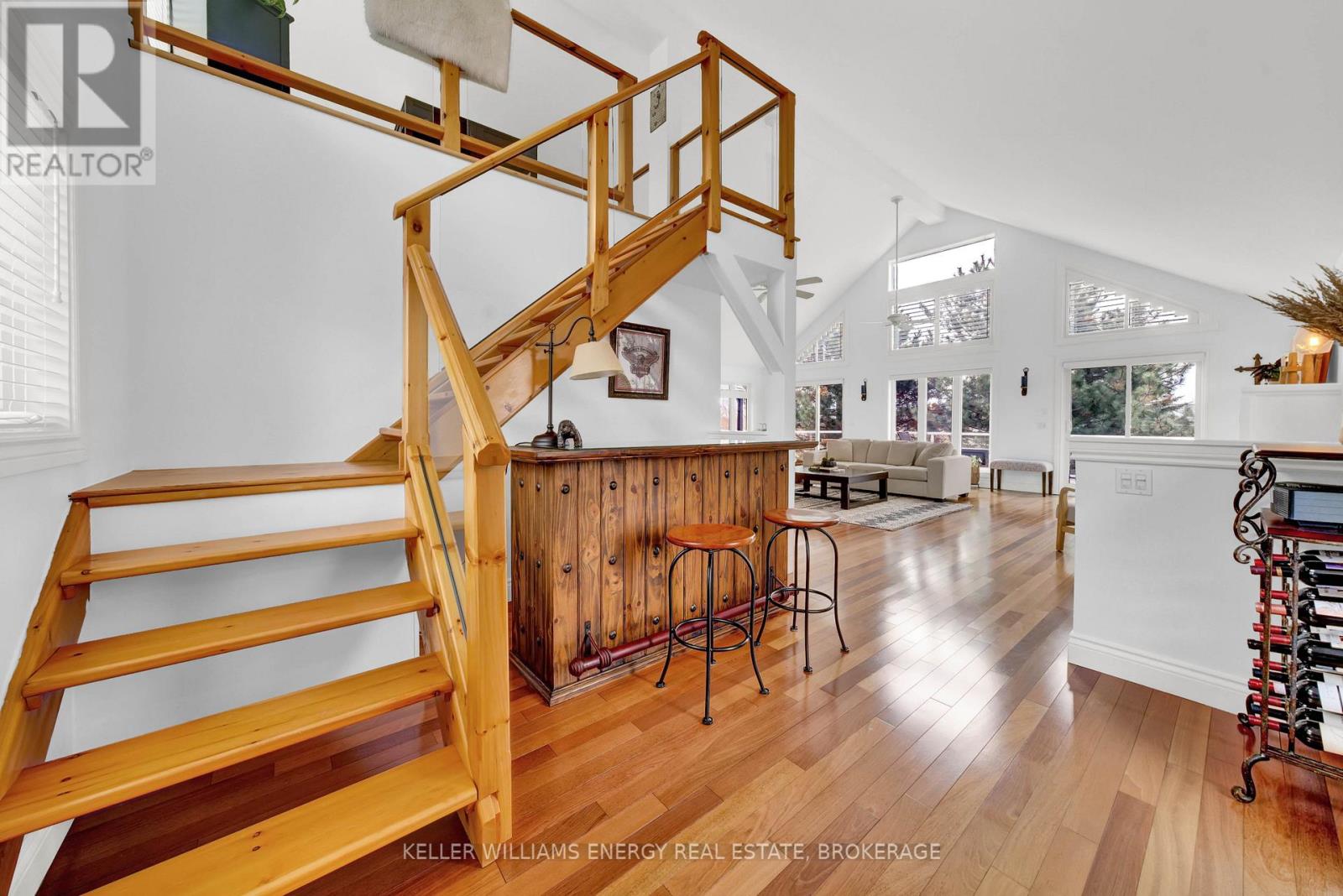 43 Smiths Bay Avenue, Prince Edward County, Ontario  K0K 2T0 - Photo 17 - X12180613