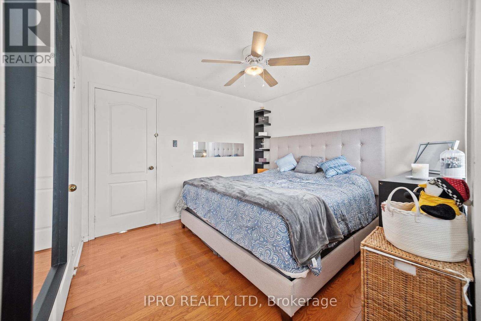 14 Saddleback Square, Brampton (Fletcher's Creek Village), Ontario  L6X 5C5 - Photo 21 - W12206407