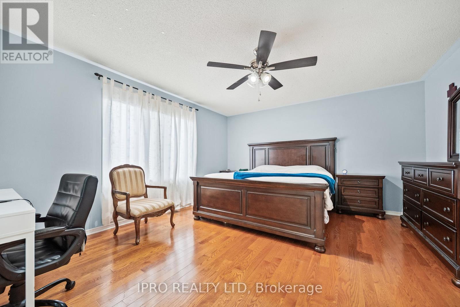 14 Saddleback Square, Brampton (Fletcher's Creek Village), Ontario  L6X 5C5 - Photo 27 - W12206407