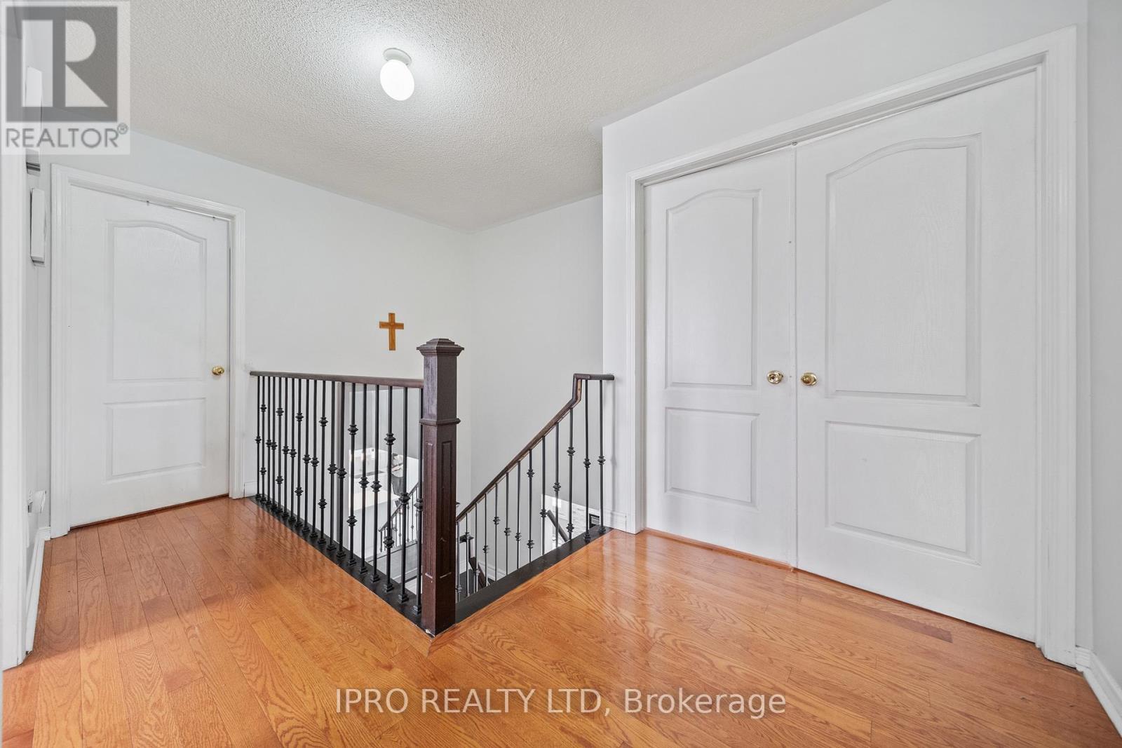 14 Saddleback Square, Brampton (Fletcher's Creek Village), Ontario  L6X 5C5 - Photo 32 - W12206407