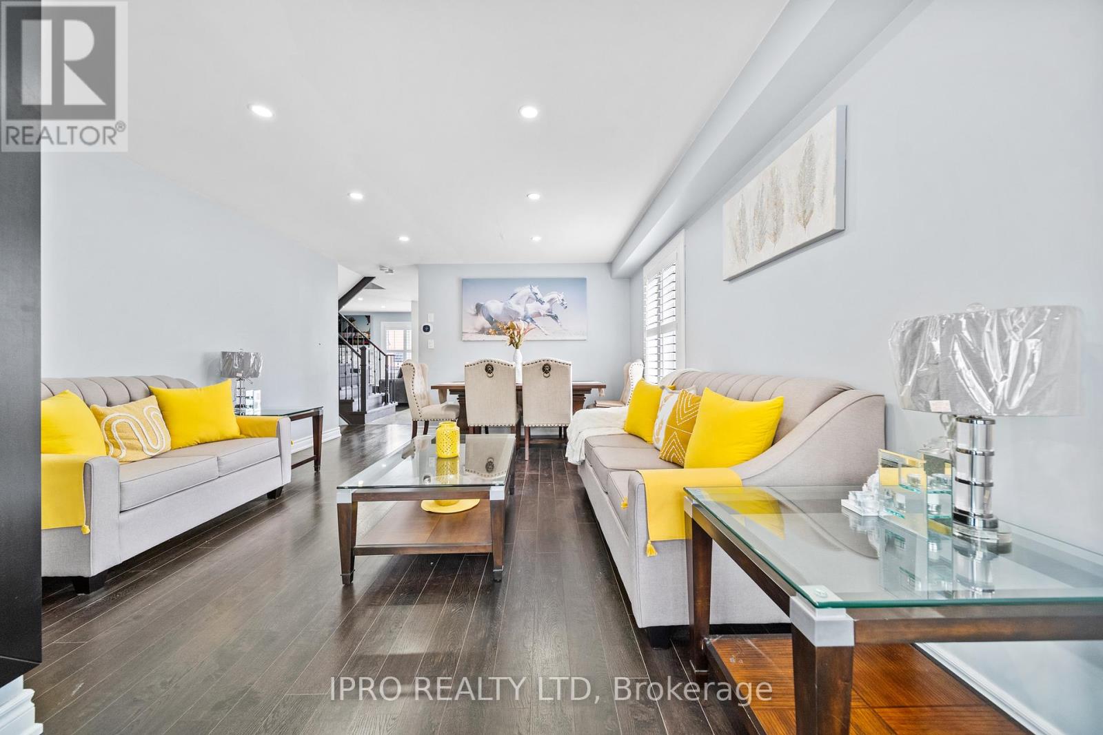 14 Saddleback Square, Brampton (Fletcher's Creek Village), Ontario  L6X 5C5 - Photo 6 - W12206407