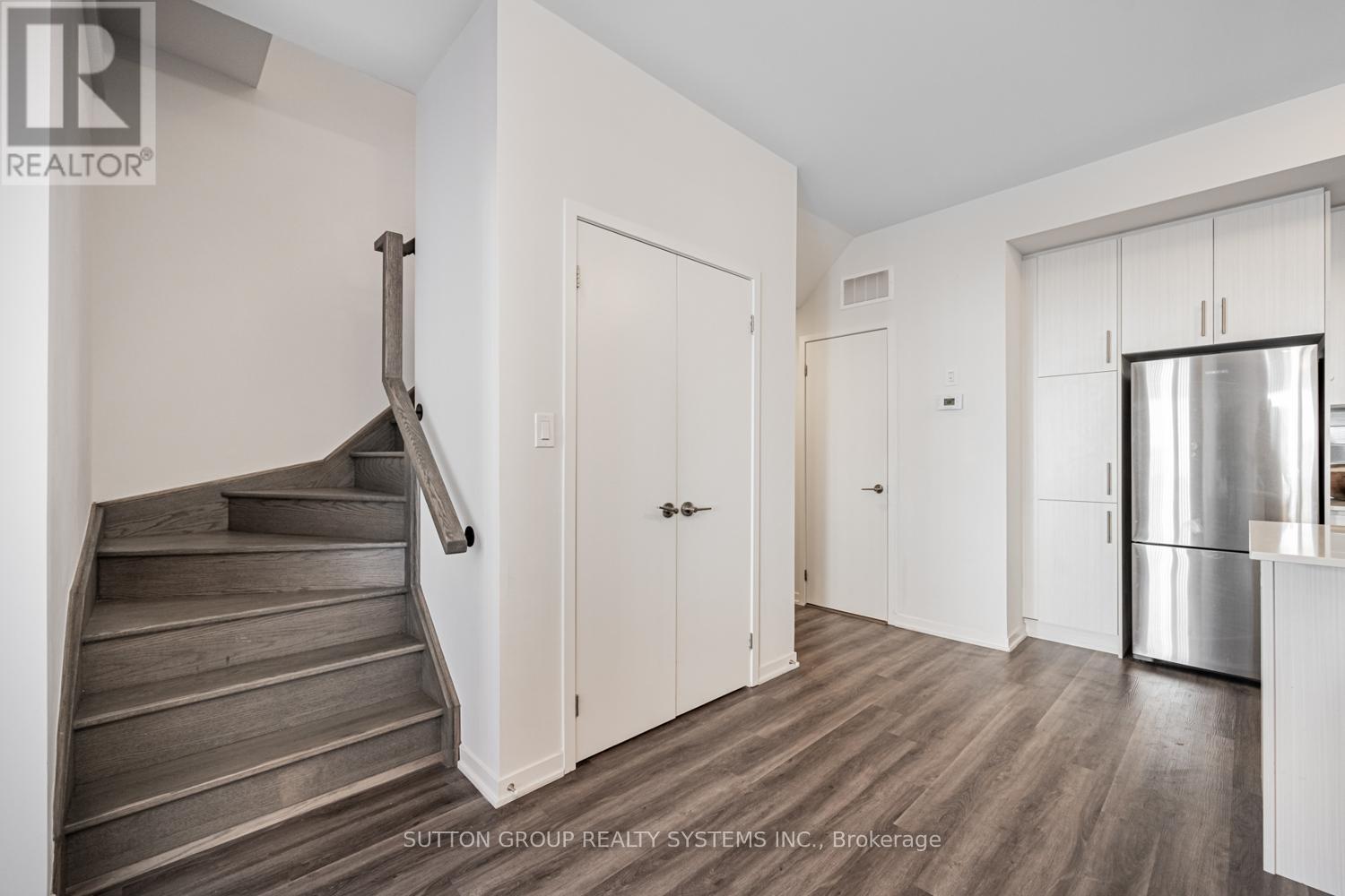 199 - 10 Lloyd Janes Lane, Toronto (New Toronto), Ontario  M8V 0J6 - Photo 21 - W12206423