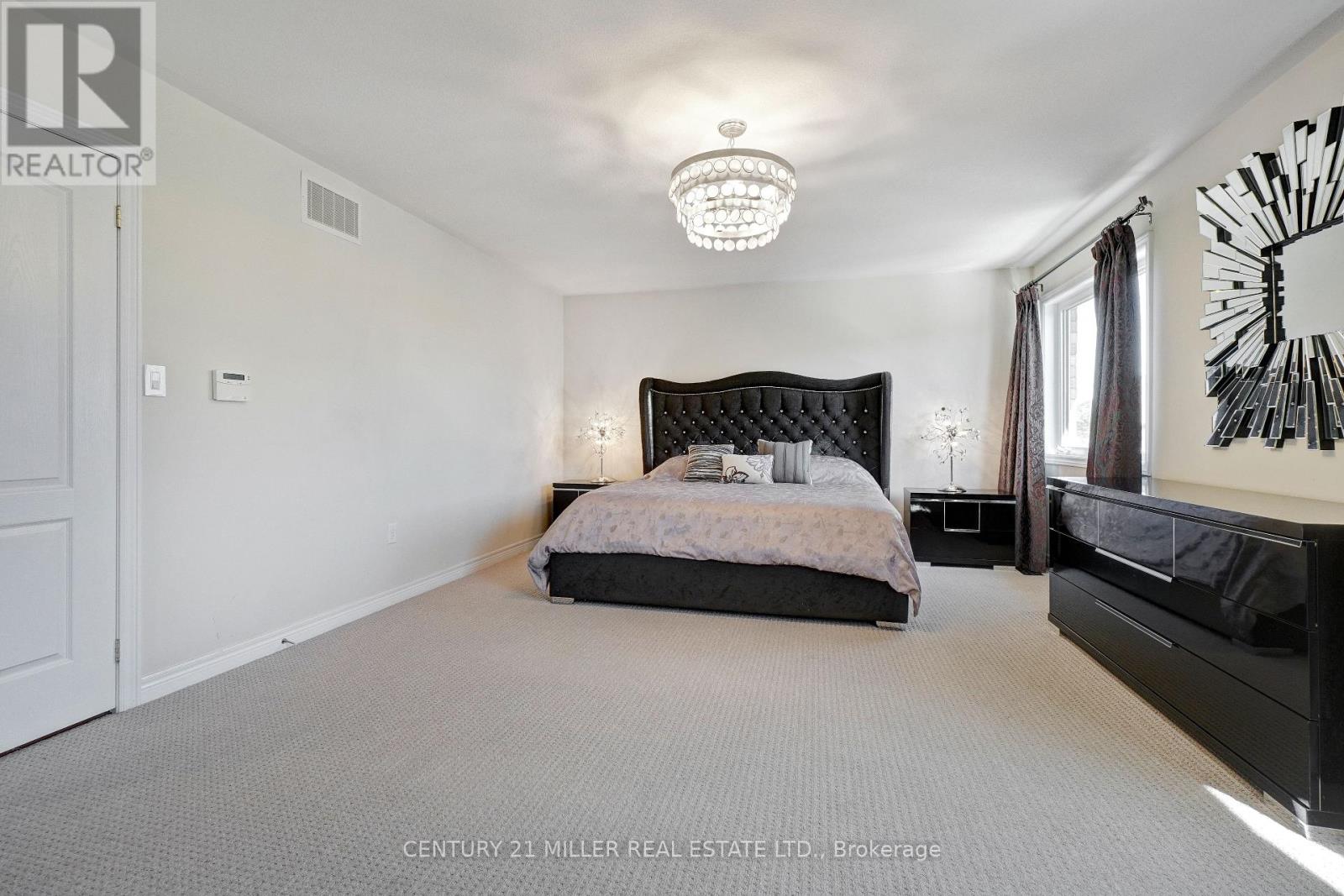 3298 Liptay Avenue, Oakville, Ontario  L6M 0N1 - Photo 21 - W12206432