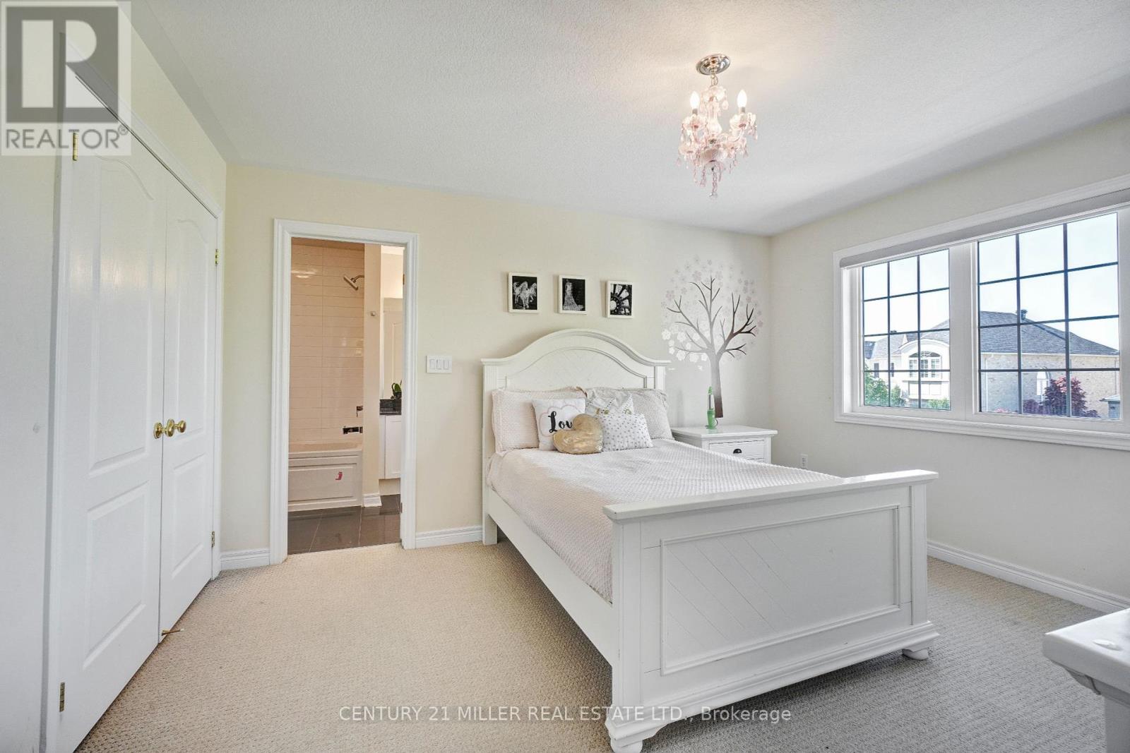 3298 Liptay Avenue, Oakville, Ontario  L6M 0N1 - Photo 32 - W12206432
