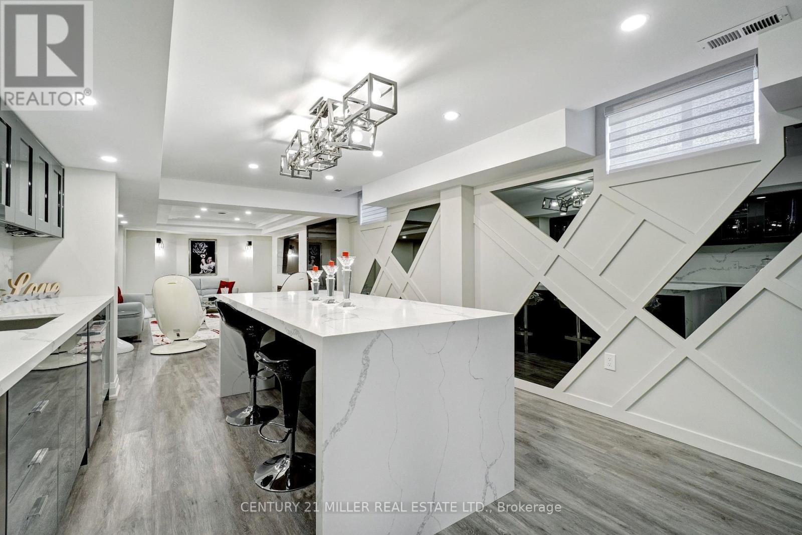 3298 Liptay Avenue, Oakville, Ontario  L6M 0N1 - Photo 36 - W12206432