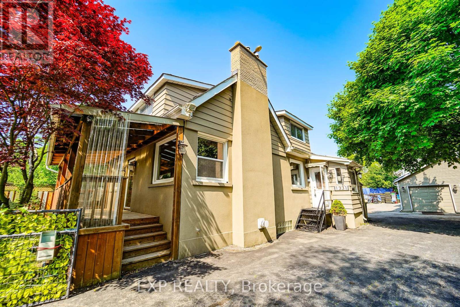 1331 St. James Avenue, Mississauga, Ontario  L5E 1J3 - Photo 21 - W12206480
