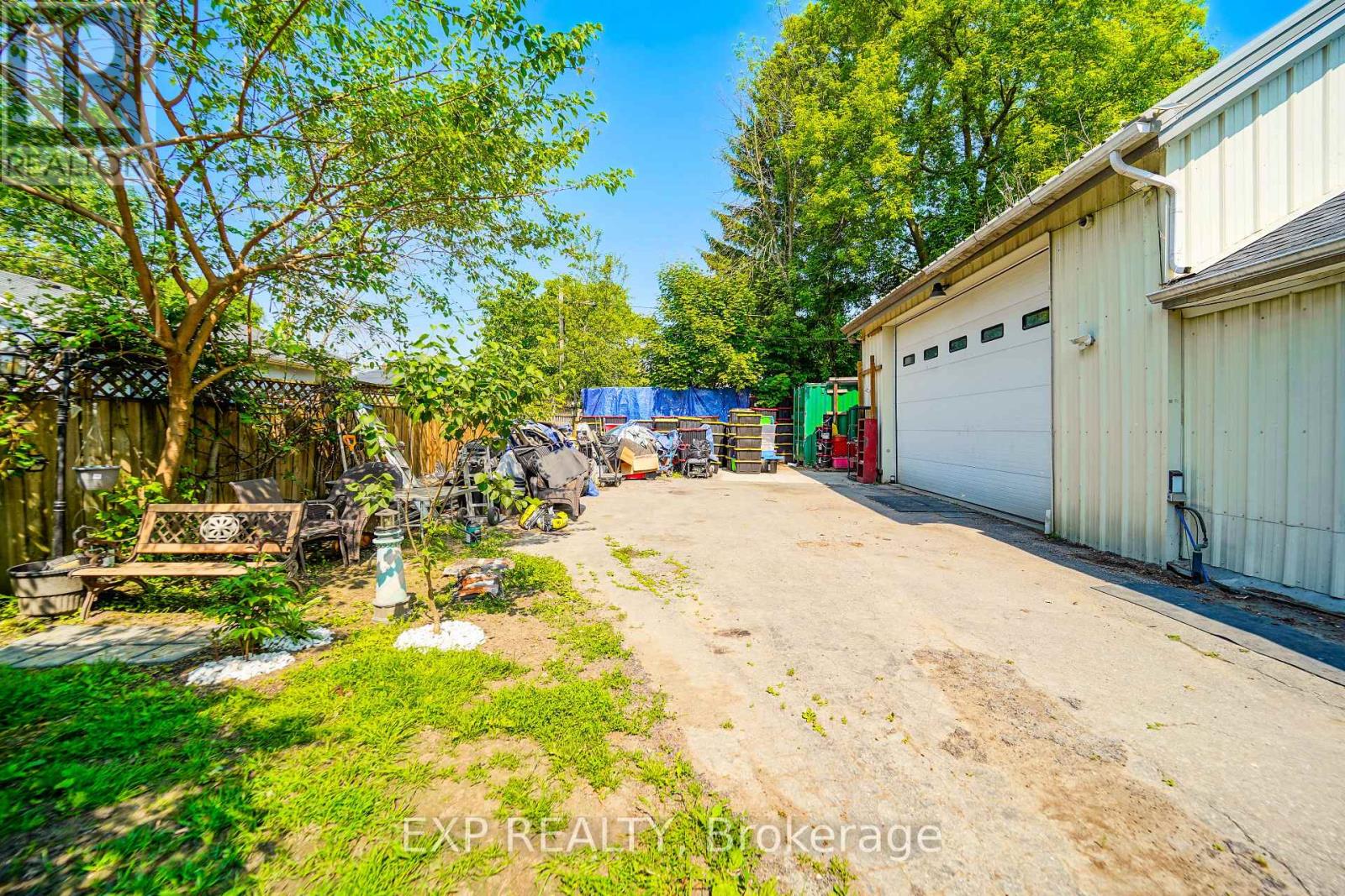 1331 St. James Avenue, Mississauga, Ontario  L5E 1J3 - Photo 27 - W12206480