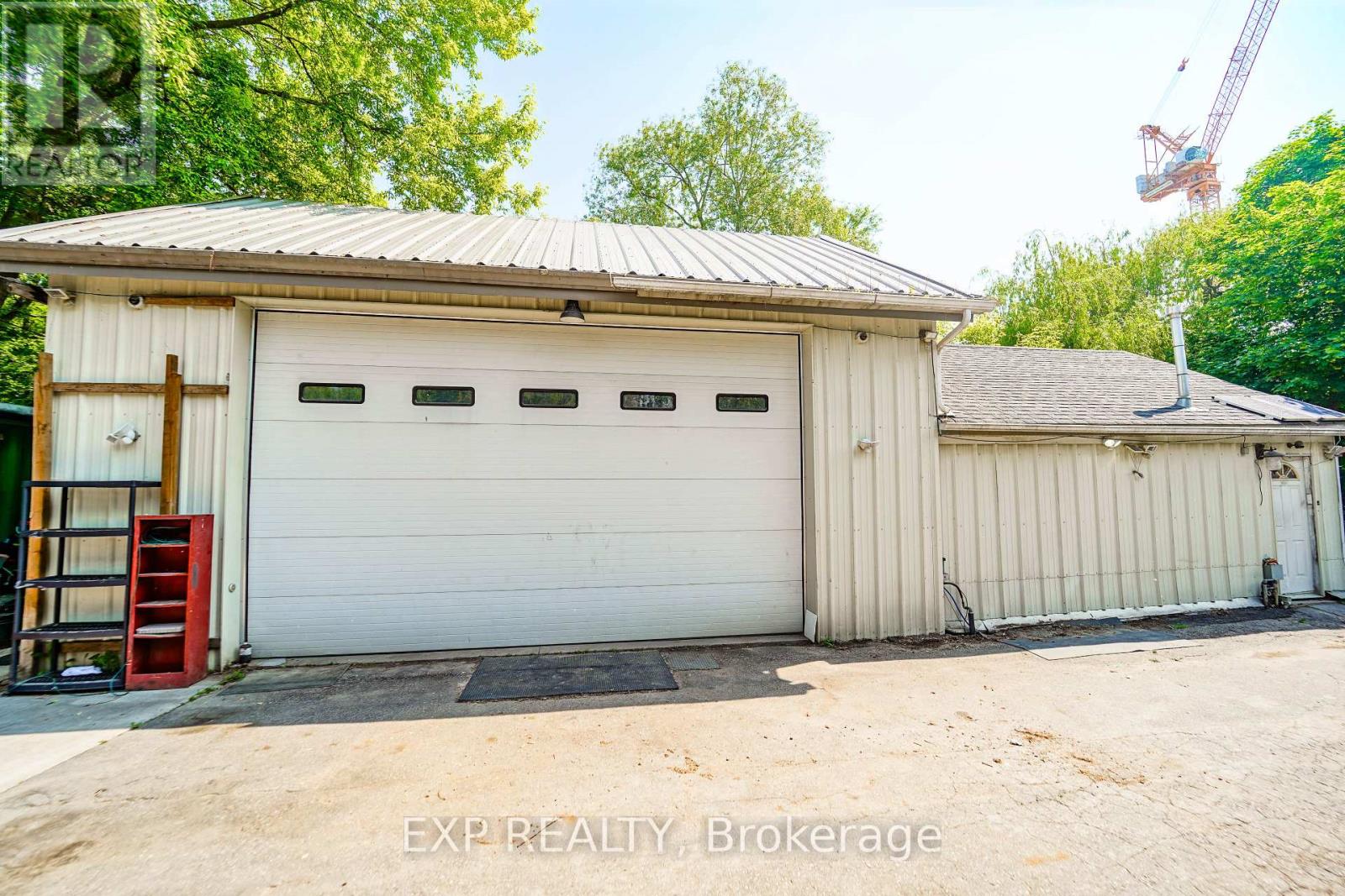 1331 St. James Avenue, Mississauga, Ontario  L5E 1J3 - Photo 29 - W12206480