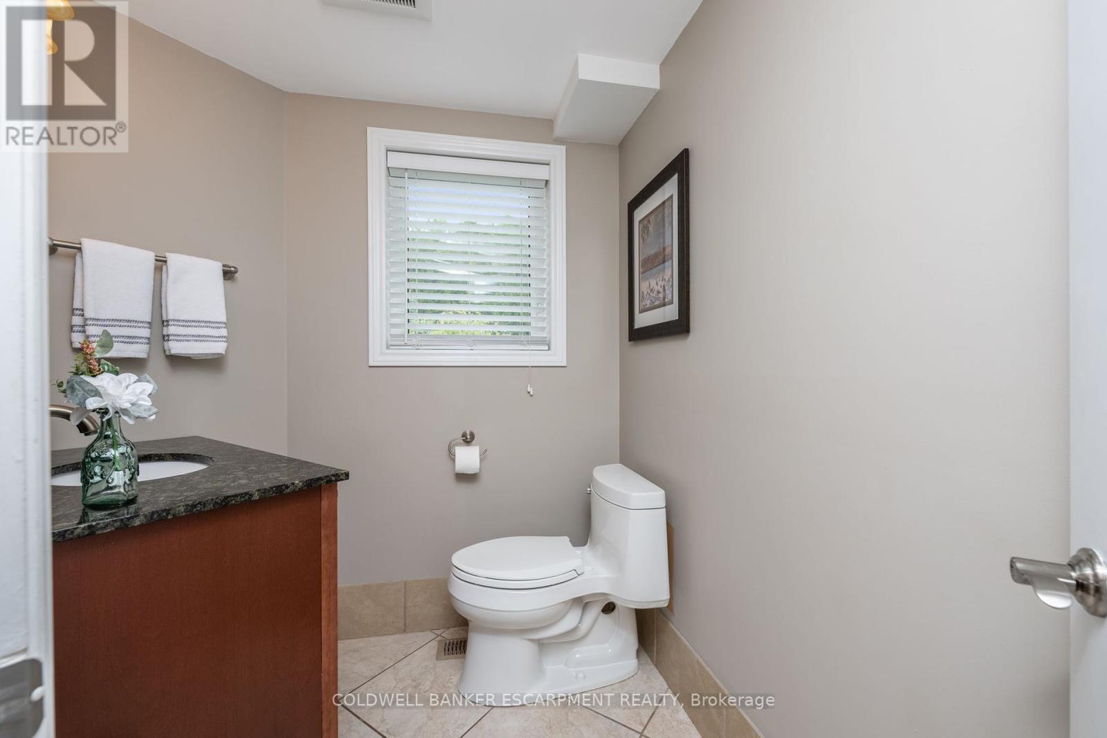 13601 Guelph Line, Milton, Ontario  N0B 2K0 - Photo 21 - W12206529