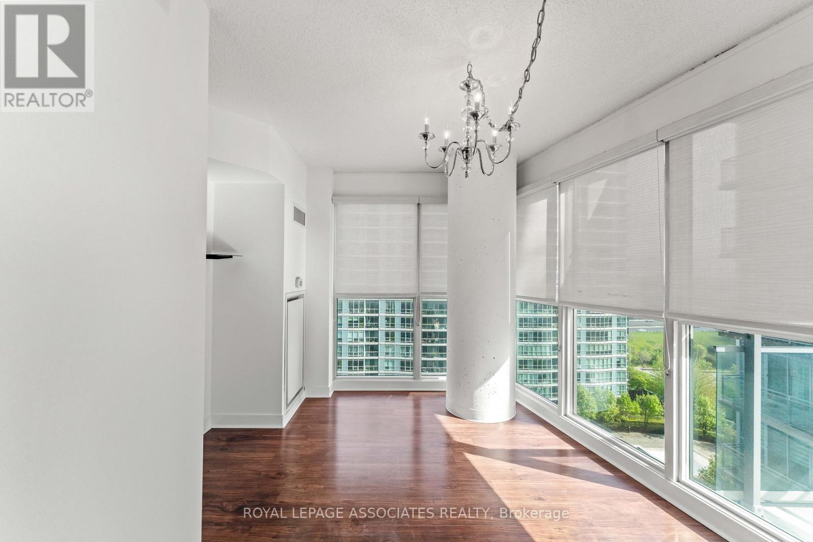 1313 - 155 Legion Road N, Toronto, Ontario  M8Y 0A7 - Photo 8 - W12206531