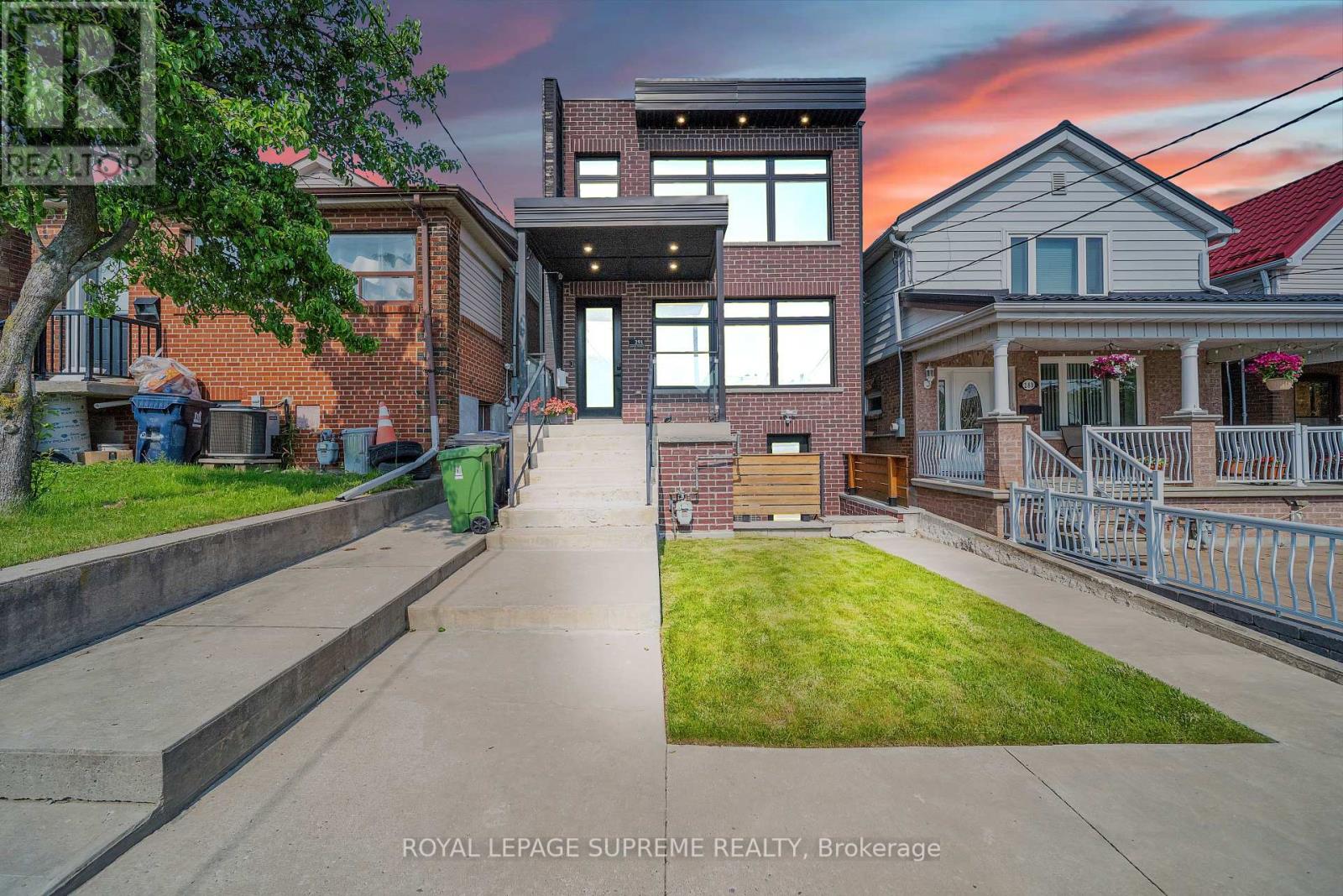 291 Gilbert Avenue, Toronto, Ontario  M6E 4W8 - Photo 2 - W12206535
