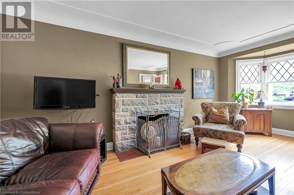 360 Guelph Line, Burlington, Ontario  L7R 3L4 - Photo 13 - 40702285