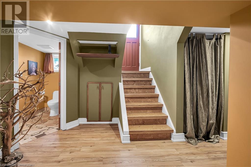 360 Guelph Line, Burlington, Ontario  L7R 3L4 - Photo 34 - 40702285