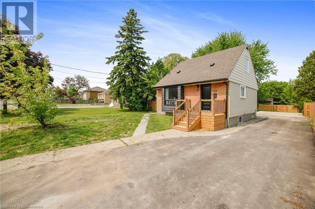 784 Upper Gage Drive, Hamilton, Ontario  L8V 4K4 - Photo 2 - 40733132