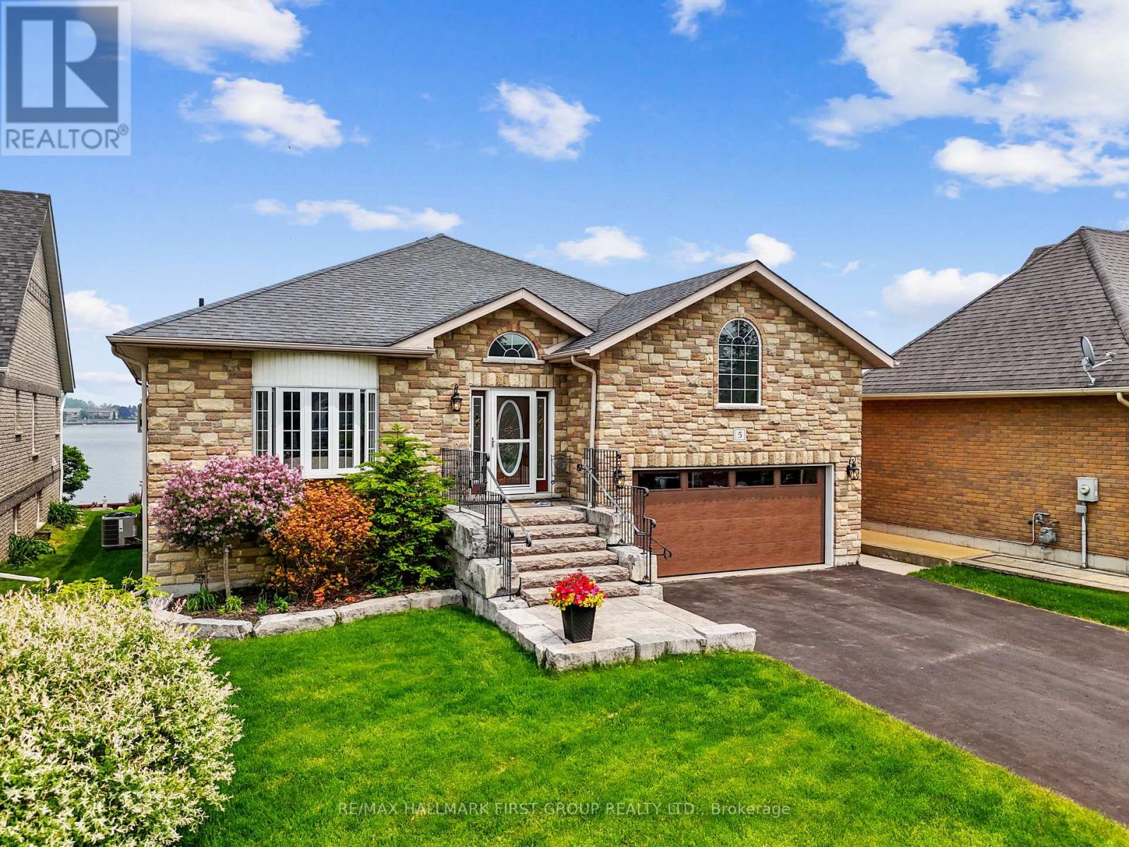 5 EDGEWATER DRIVE, Brighton, Ontario