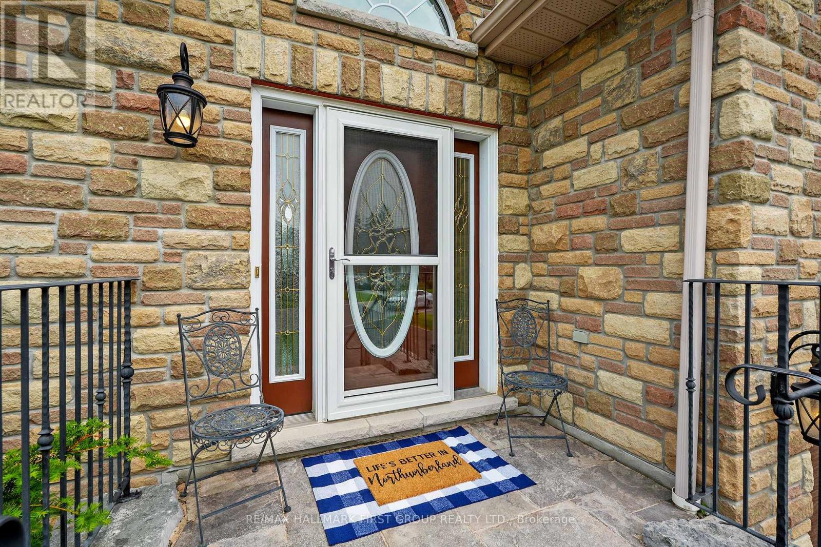 Property at 5 EDGEWATER DRIVE image 4