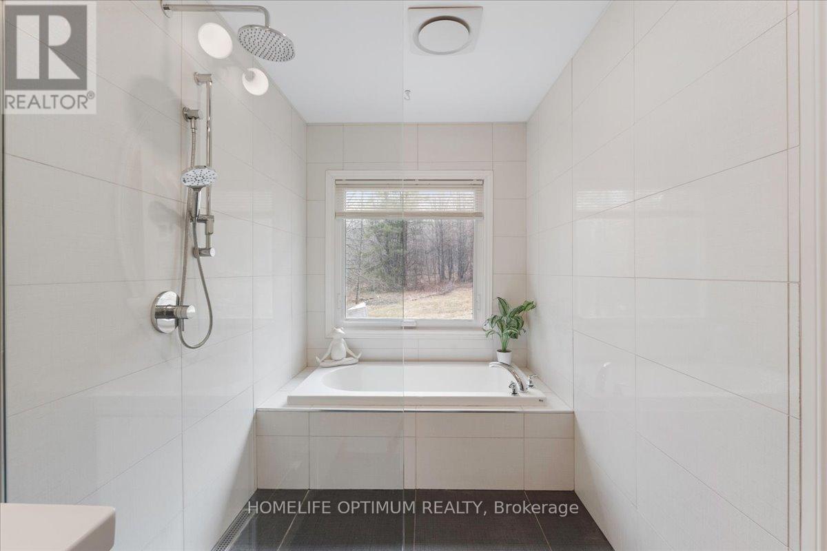 909 Harts Road, Madoc, Ontario  K0K 2K0 - Photo 13 - X12206402